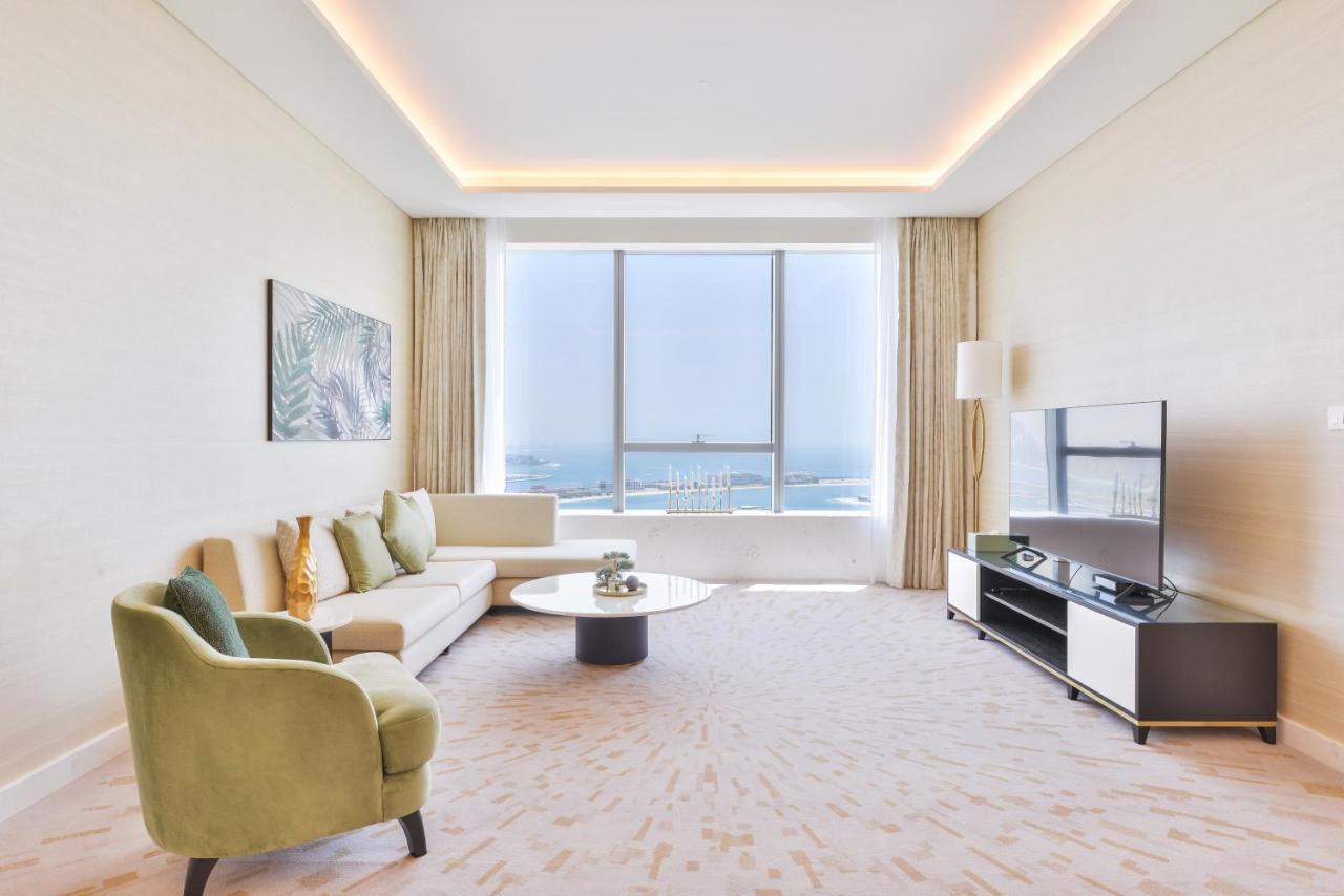 Ultra Luxury Palm Tower With Shared Hotel Facilities Дубай Екстер'єр фото