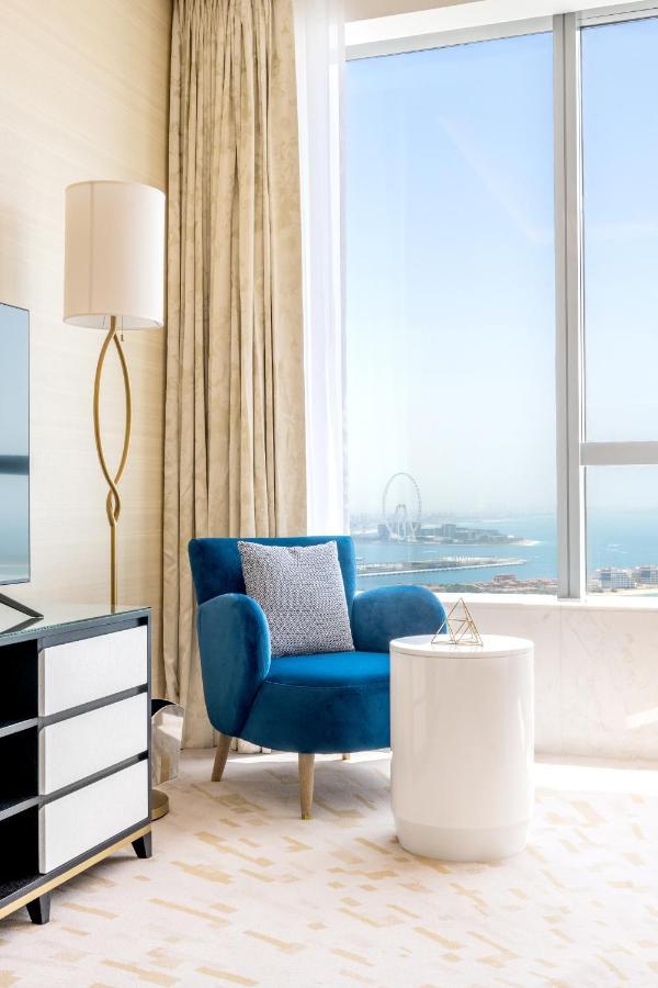 Ultra Luxury Palm Tower With Shared Hotel Facilities Дубай Екстер'єр фото