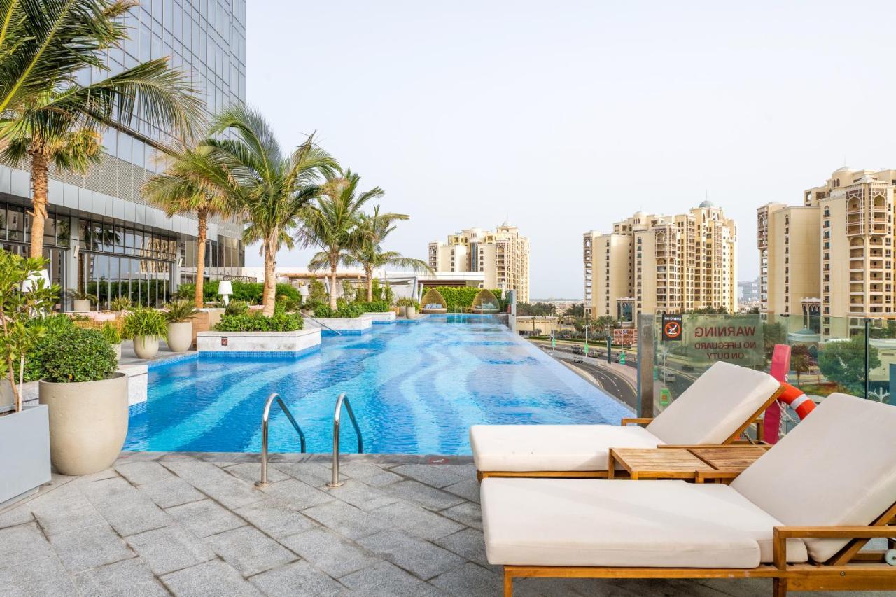 Ultra Luxury Palm Tower With Shared Hotel Facilities Дубай Екстер'єр фото