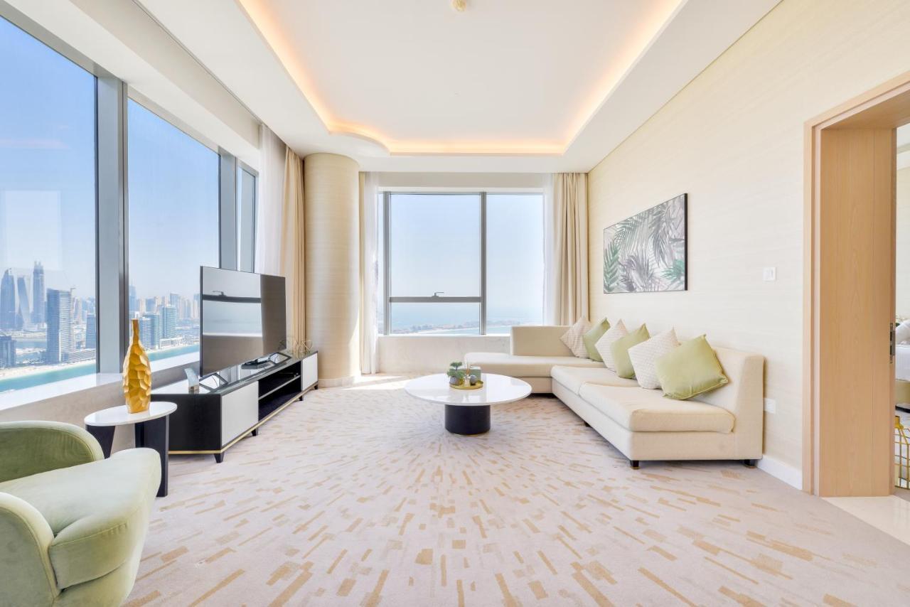Ultra Luxury Palm Tower With Shared Hotel Facilities Дубай Екстер'єр фото
