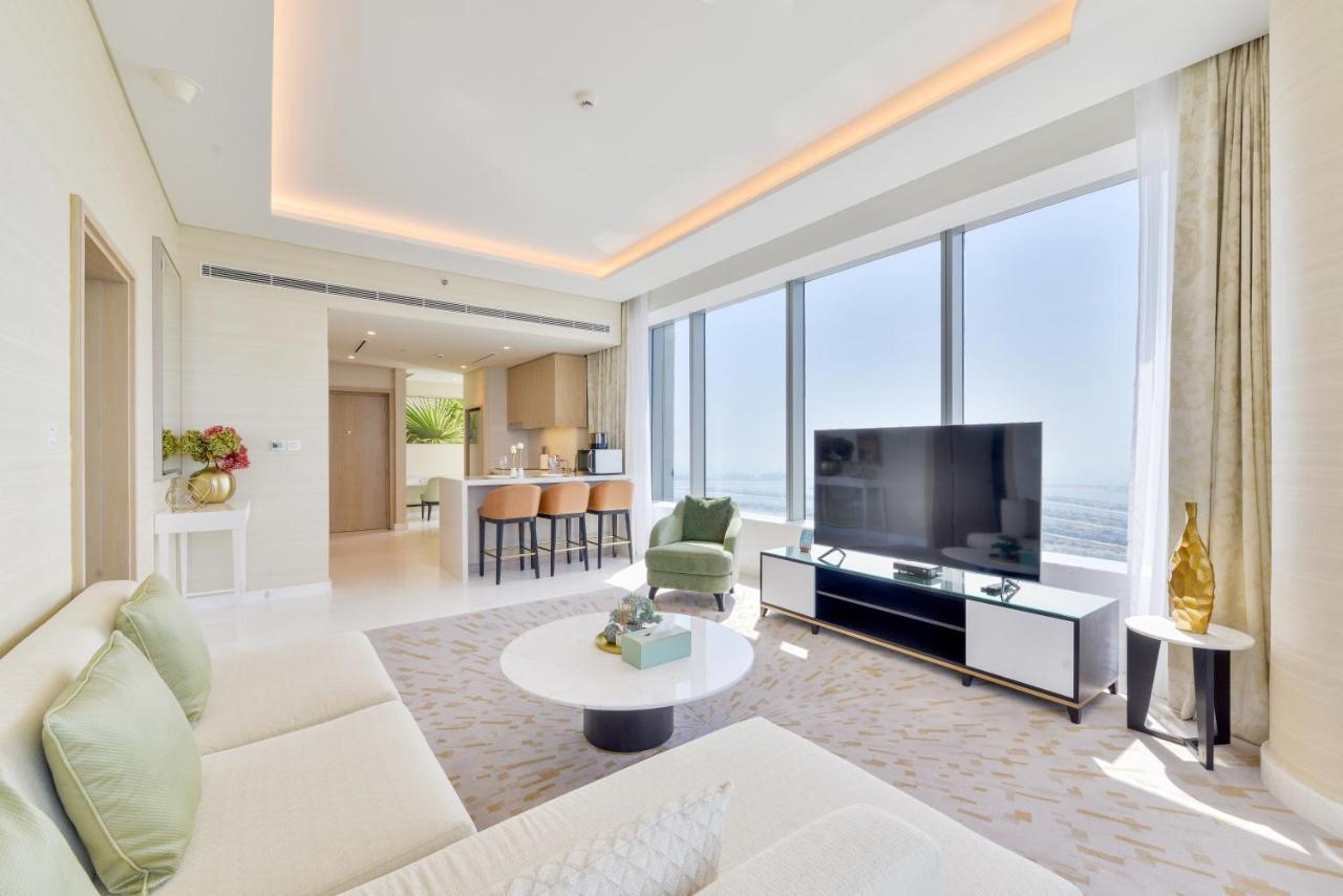 Ultra Luxury Palm Tower With Shared Hotel Facilities Дубай Екстер'єр фото