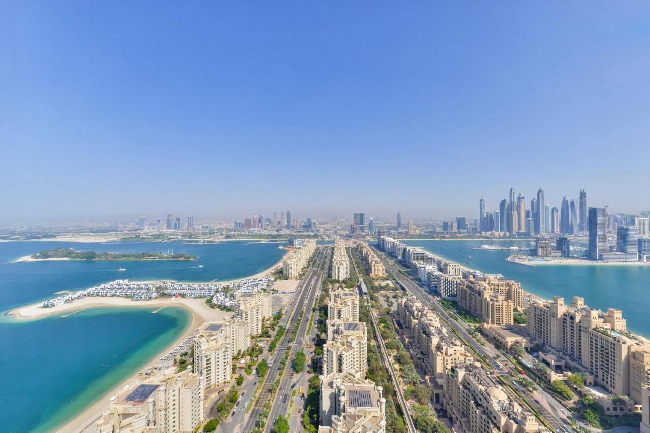 Ultra Luxury Palm Tower With Shared Hotel Facilities Дубай Екстер'єр фото